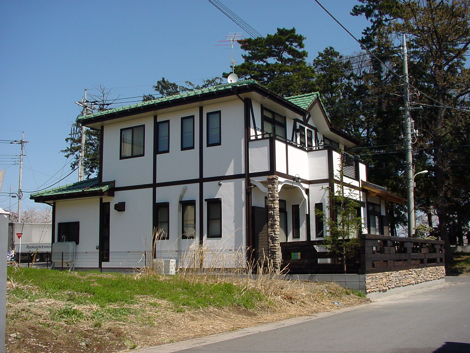 蓮田市　木造２階建て大正ロマンの注文住宅