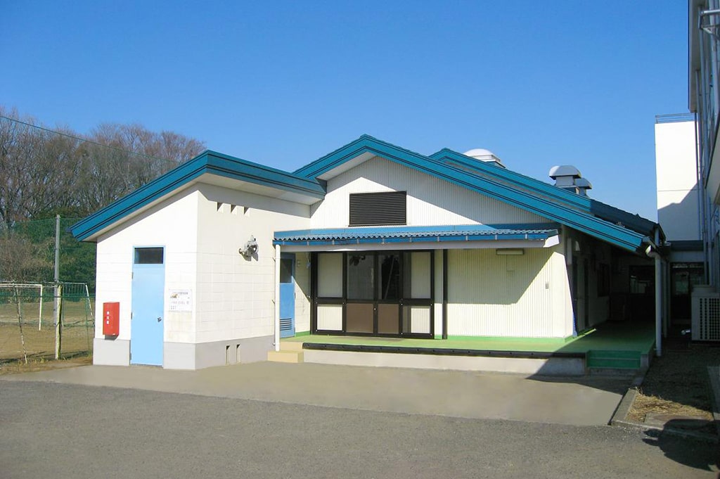 蓮田市立蓮田北小学校（給食棟）