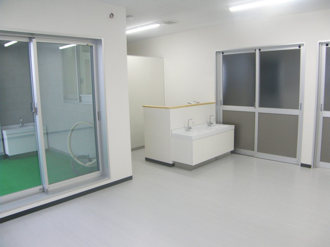 中央食品工業店舗兼宿舎新築工事