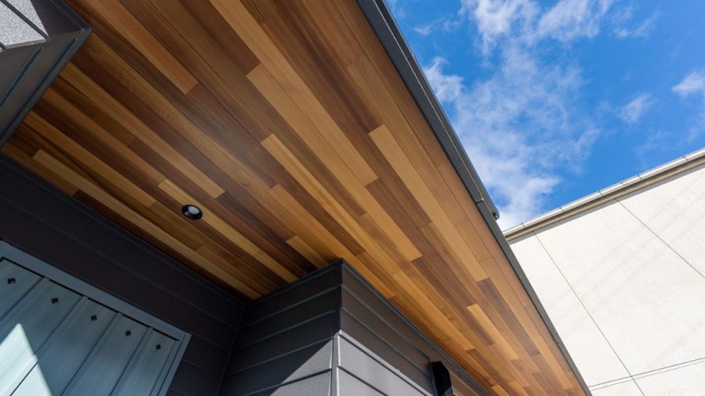 夏の暑さ対策は「断熱」より先に日射を遮蔽すること